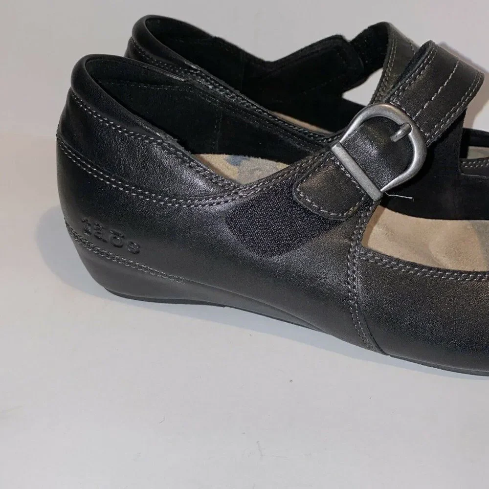 Taos Black Leather Mary Jane With Buckle Women 7.5